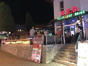 Otel R.e.d.