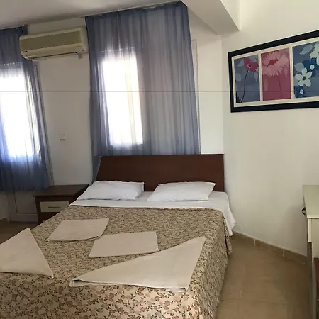 R.e.d. Hotel