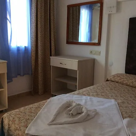 R.e.d. Hotel 3*