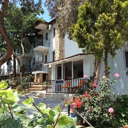 R.e.d. Hotel 3*