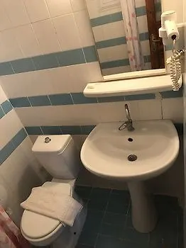 R.e.d. Hotel