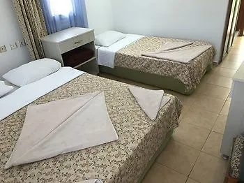 Hotel R.e.d. 3*